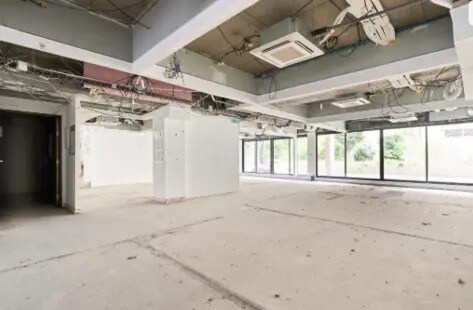 34 Rue De La Convention, Paris à louer - Photo du bâtiment - Image 3 de 3