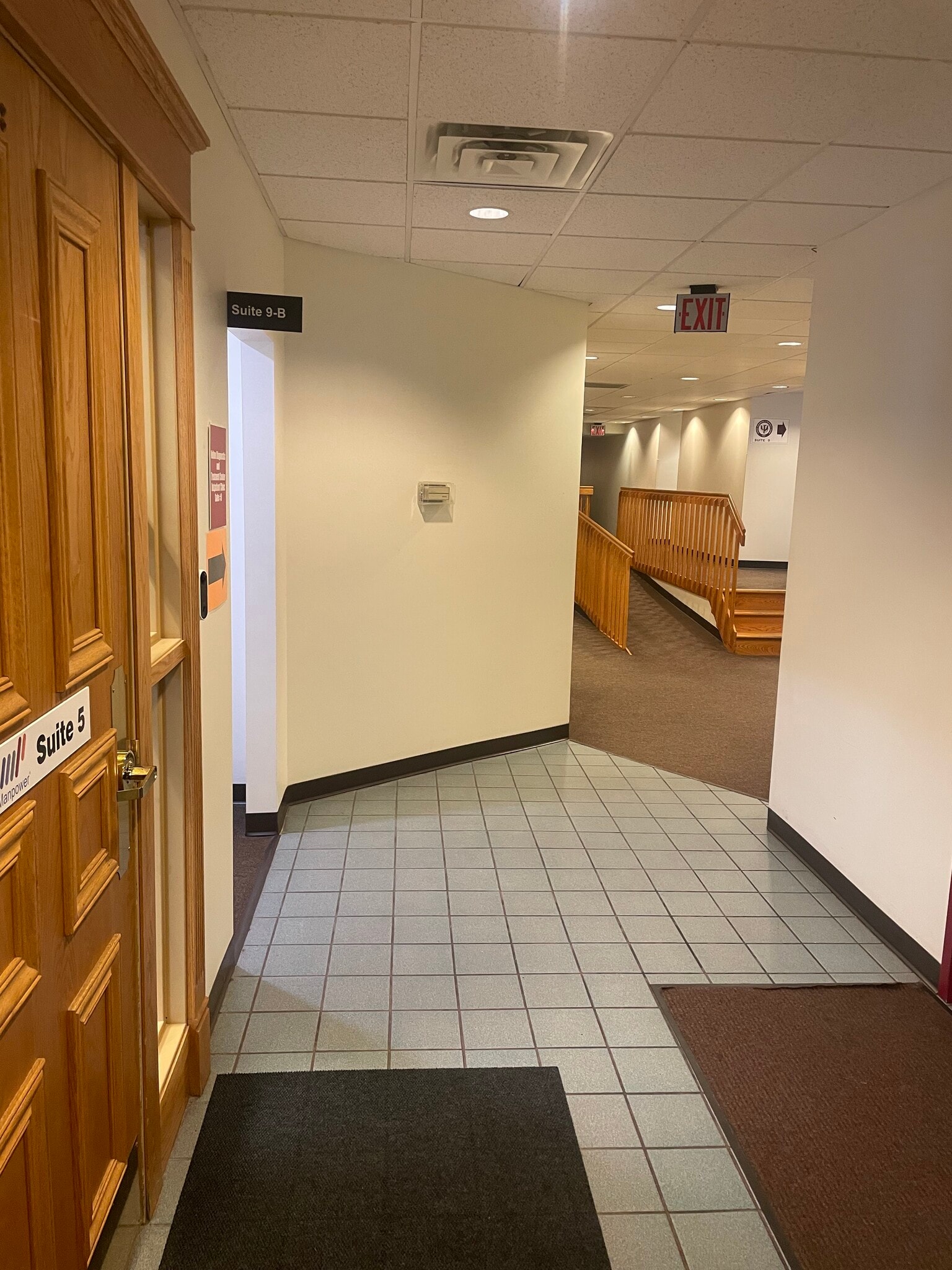 2900 Plank Rd, Altoona, PA for lease Lobby- Image 1 of 22