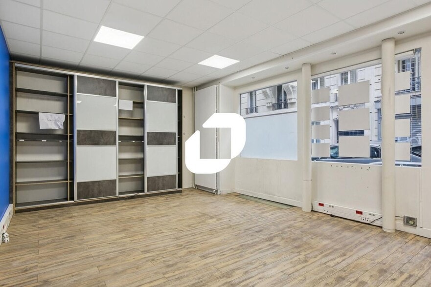9 Rue Ernest Cresson, Paris for lease - Interior Photo - Image 2 of 16