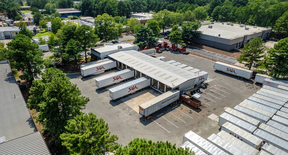 7508 Precision Dr, Raleigh, NC for lease - Building Photo - Image 1 of 15