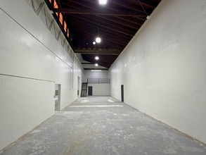 4252 Whiteside St, Los Angeles, CA for lease Interior Photo- Image 2 of 7