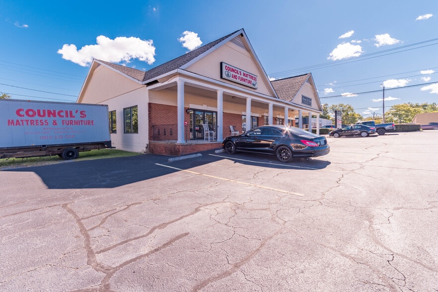 451 Columbia Ave, Lexington, SC à vendre - Photo du bâtiment - Image 2 de 26