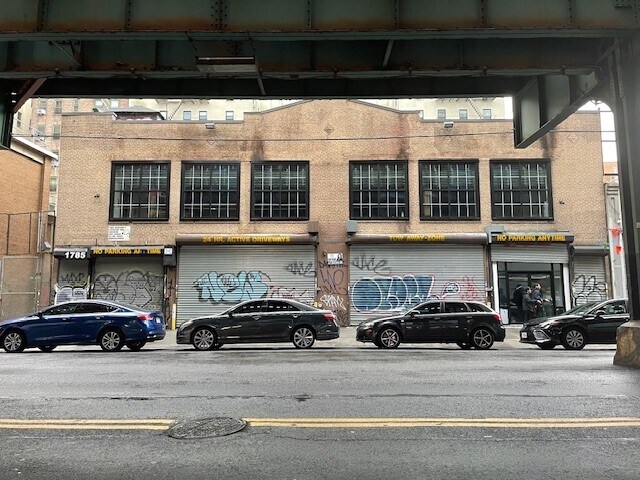 1785 Jerome Ave, Bronx, NY à louer - Photo du bâtiment - Image 2 de 10