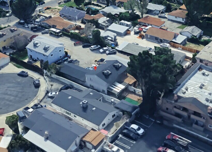 16021 Olympiad Ln, Van Nuys, CA à vendre - Photo du bâtiment - Image 2 de 6