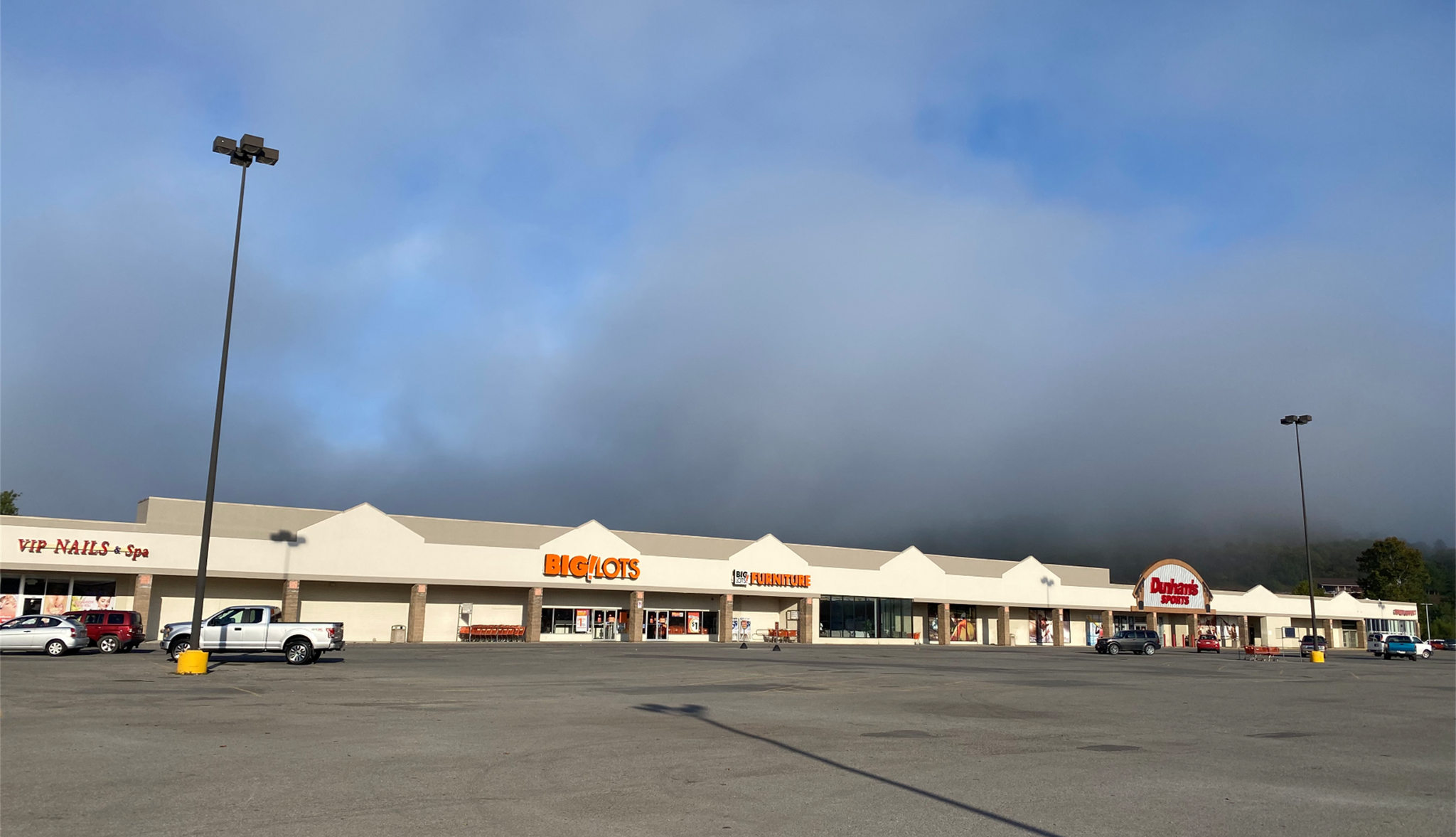 700 Beverly Pike, Elkins, WV for lease Primary Photo- Image 1 of 9