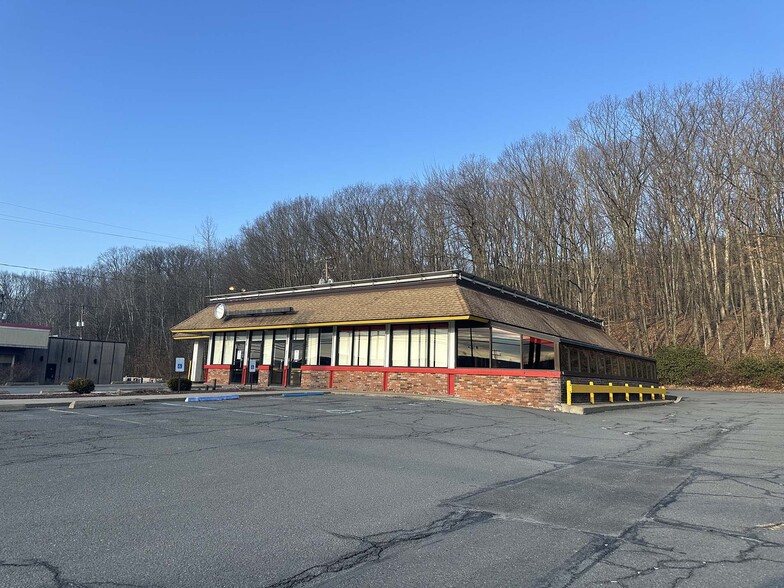 615 Scranton Carbondale Hwy, Archbald, PA for lease - Building Photo - Image 2 of 7