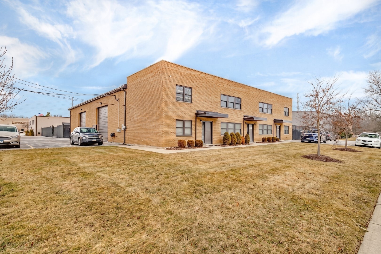 3S340 Rockwell St, Warrenville, IL for lease Building Photo- Image 1 of 23