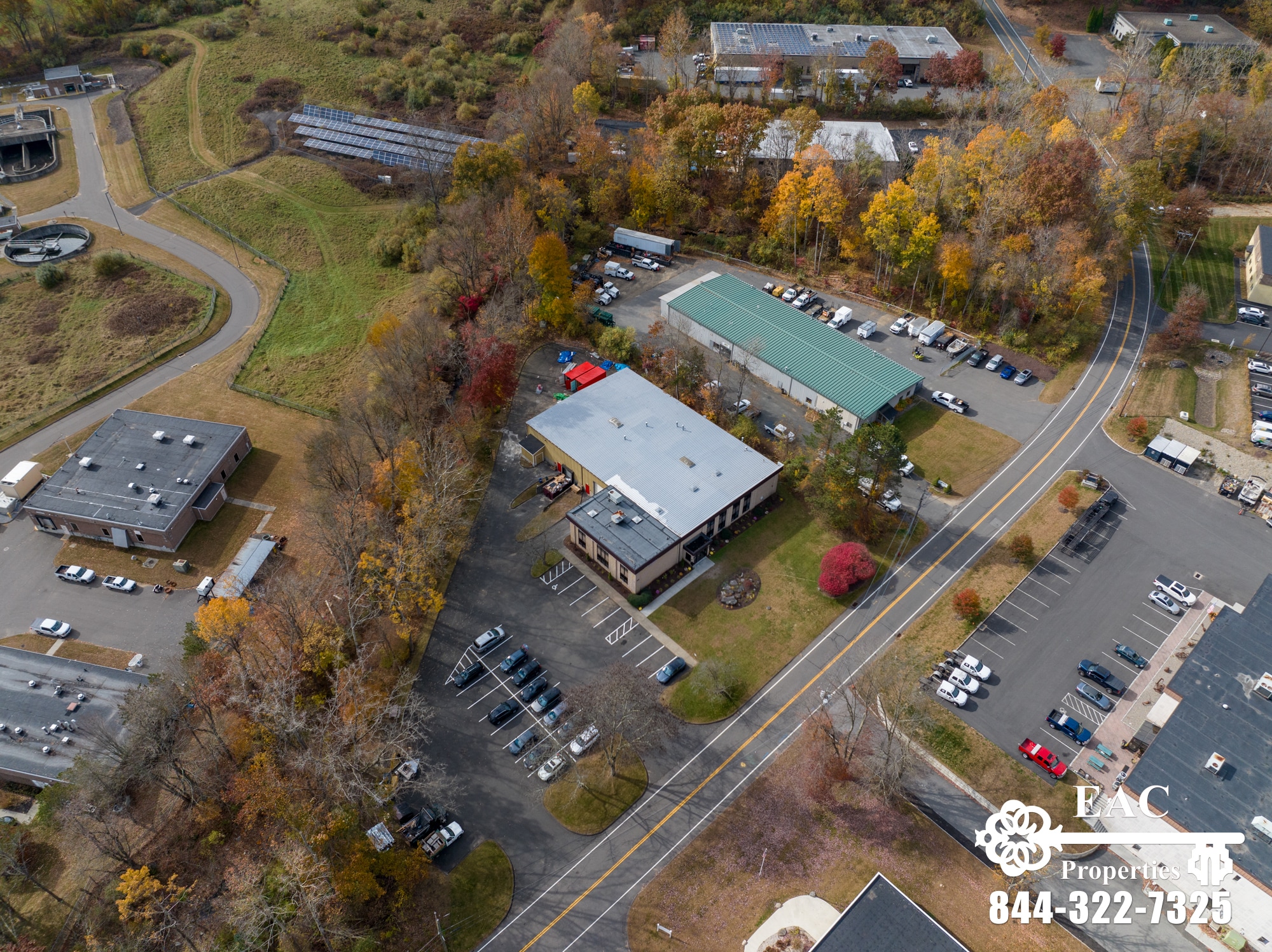 22 Commerce Rd, Newtown, CT for lease Primary Photo- Image 1 of 38