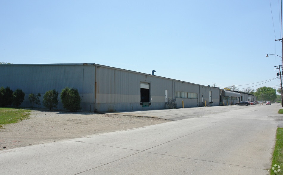 2308 Sunset Rd, Des Moines, IA à louer - Photo du bâtiment - Image 3 de 3