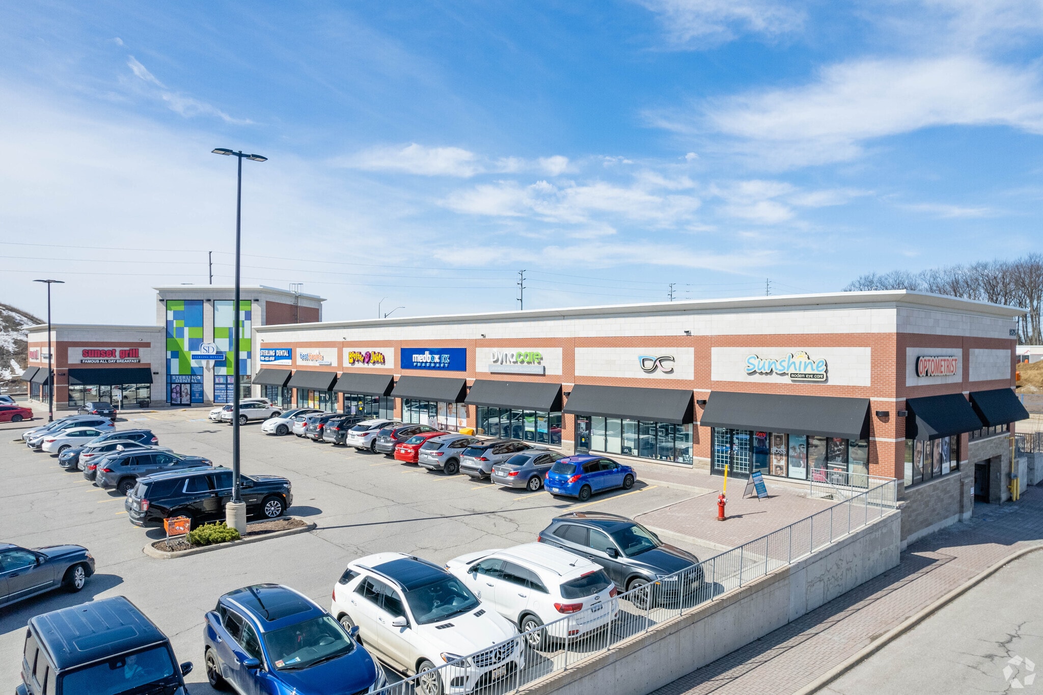 9435-9585 Mississauga Rd, Brampton, ON à louer Photo principale- Image 1 de 6