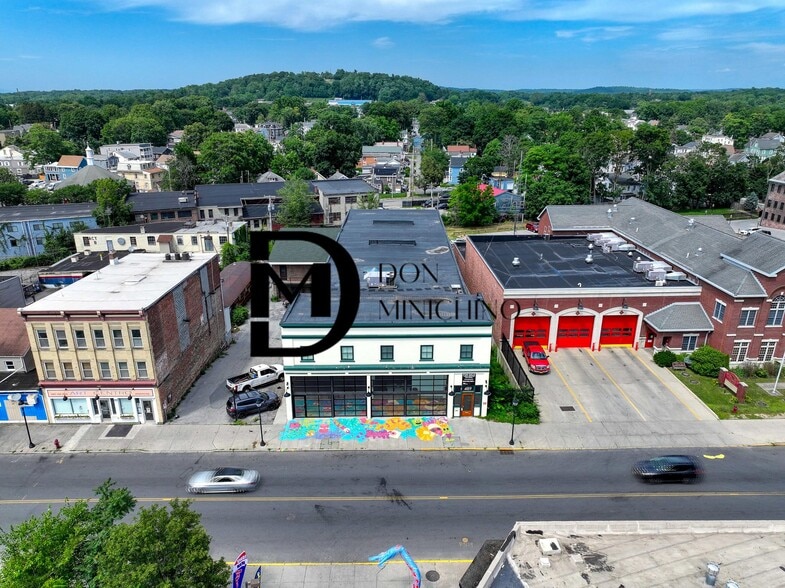 489 Main St, Poughkeepsie, NY for lease - Building Photo - Image 2 of 6