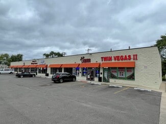 Plus de détails pour 5633-5647 W Roosevelt Rd, Cicero, IL - Commerce de détail à vendre