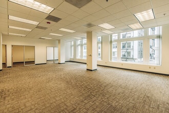 715-719 SW Morrison St, Portland, OR for lease Interior Photo- Image 2 of 6