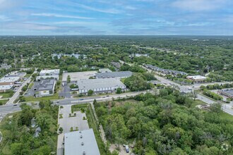 8245 S Lemont Rd, Darien, IL - AÉRIEN Vue de la carte - Image1
