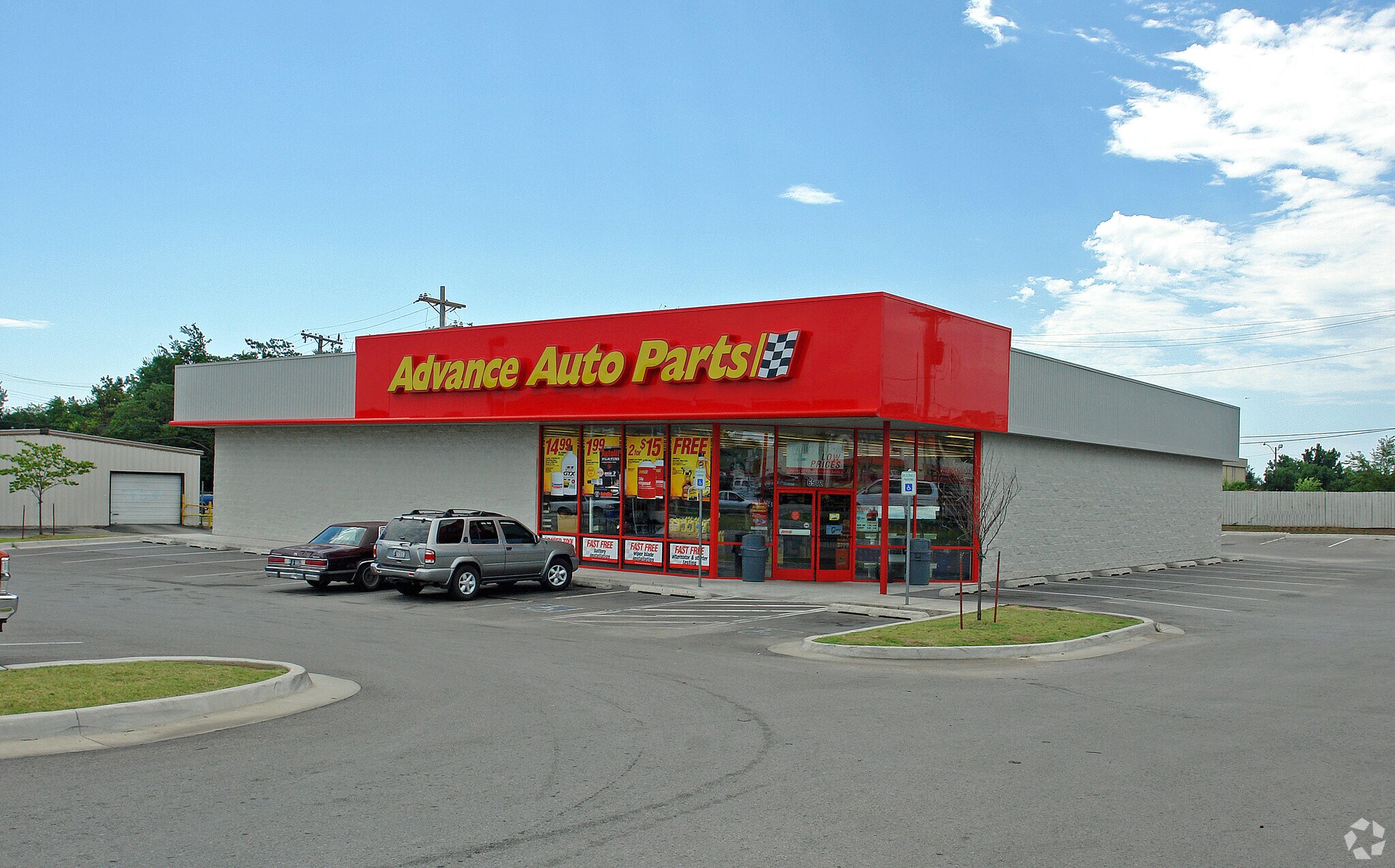 6512 E Admiral Pl, Tulsa, OK à louer Photo principale- Image 1 de 4