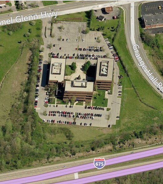 4027 Colonel Glenn Hwy, Dayton, OH à louer - Photo du bâtiment - Image 3 de 3