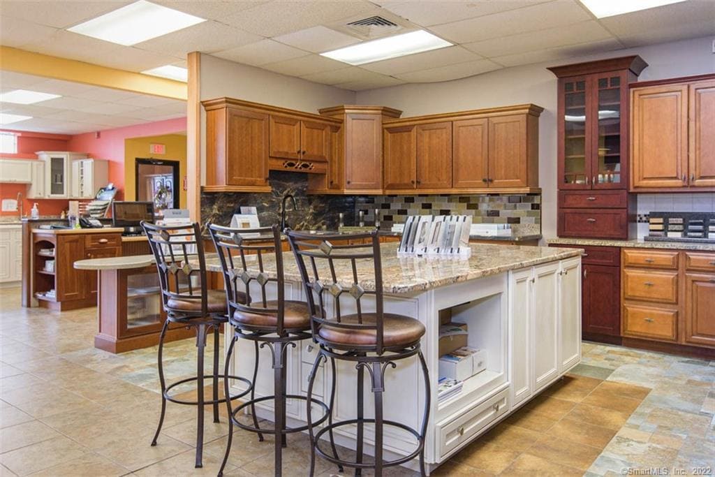 1695 Poquonock Ave, Windsor, CT à louer Photo intérieure- Image 1 de 12