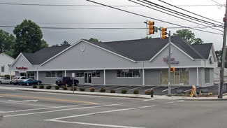 Plus de détails pour 468 Smithfield Rd, Providence, RI - Commerce de détail à louer