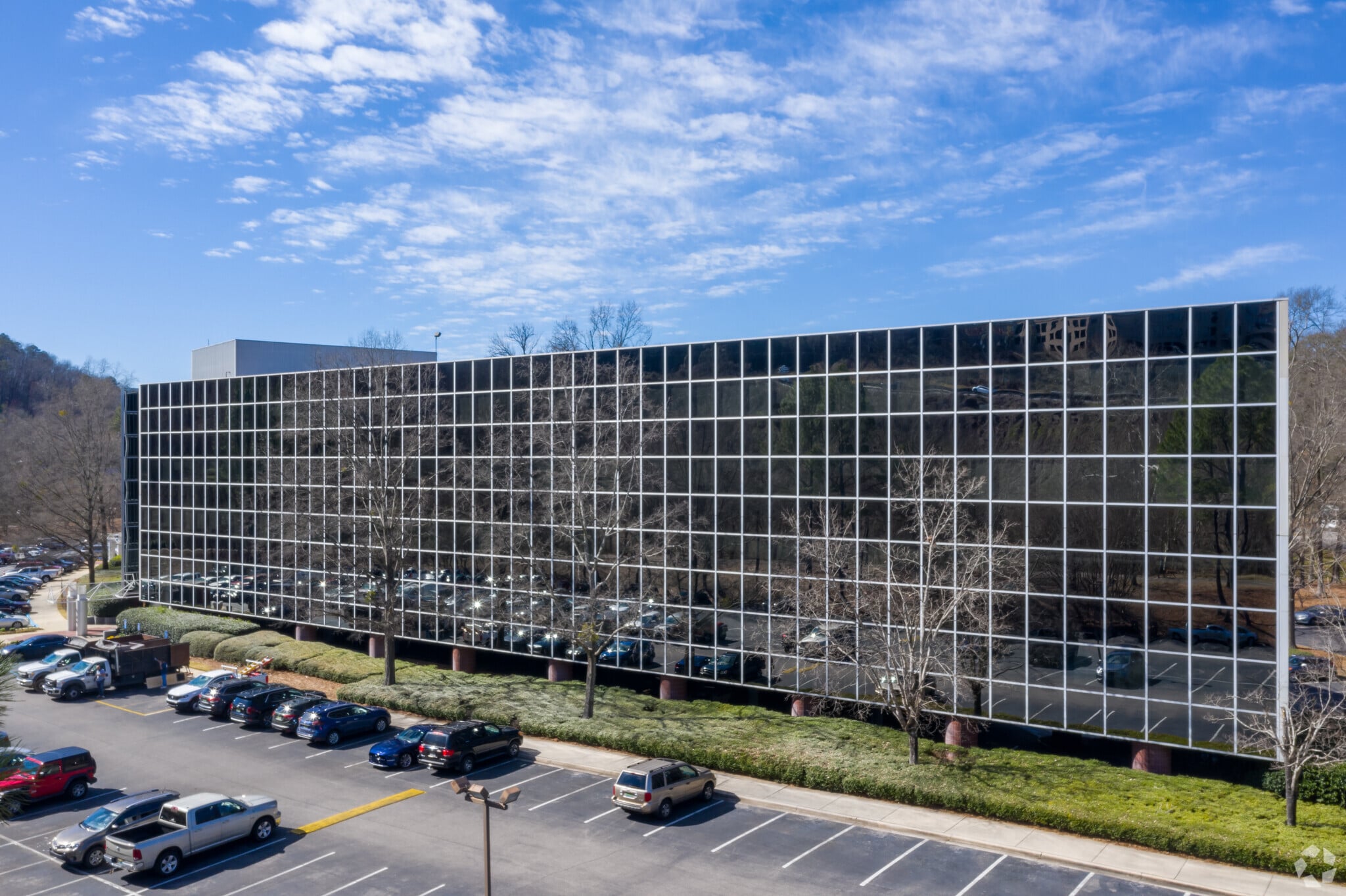 2204 Lakeshore Dr, Homewood, AL for lease Primary Photo- Image 1 of 9