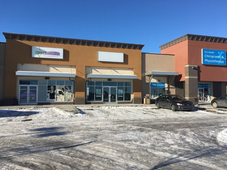 12024 Sarcee Trl NW, Calgary, AB for sale - Building Photo - Image 1 of 1