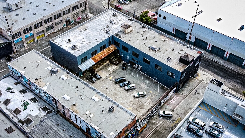 932 Wilson St, Los Angeles, CA for lease - Building Photo - Image 3 of 55