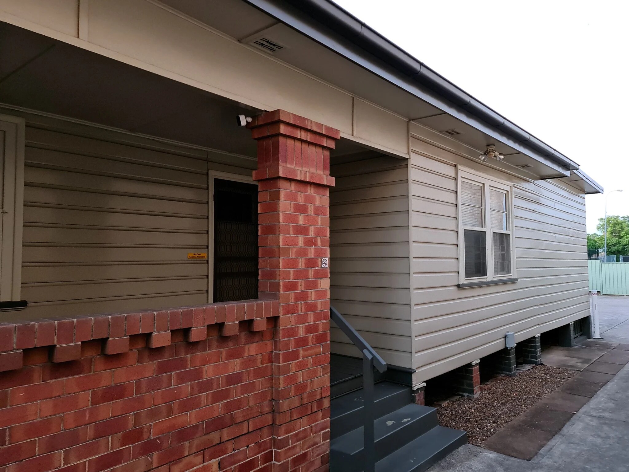 96 Lawes St, East Maitland à louer Photo principale- Image 1 de 2