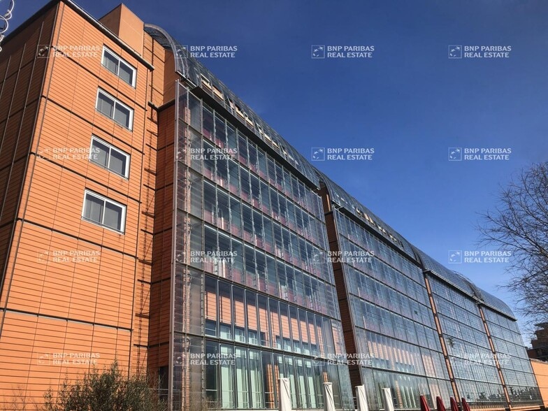63-67 Quai Charles De Gaulle, Lyon for sale - Building Photo - Image 1 of 26