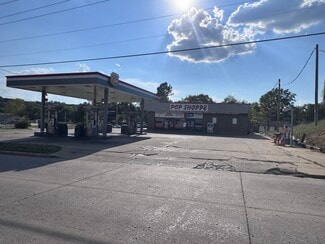 More details for 6 SFR Portfolio + Service Station – for Sale, Sapulpa, OK