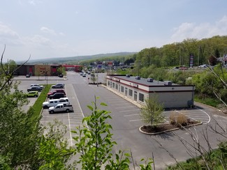 Plus de détails pour 620 Scranton Carbondale Hwy, Dickson City, PA - Bureau/Commerce de détail à louer