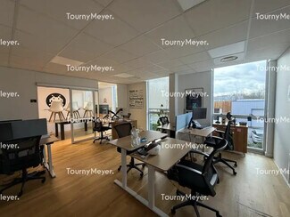 Plus de détails pour Bureau à louer
