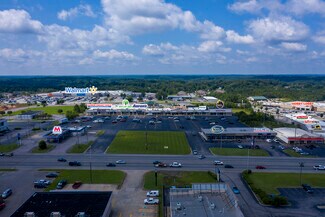 Plus de détails pour 430-464 Highway 46 S, Dickson, TN - Commerce de détail à louer