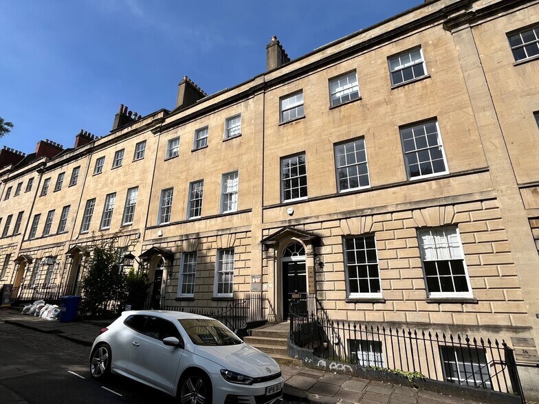 25-26 Berkeley Sq, Bristol à vendre - Photo du bâtiment - Image 2 de 15