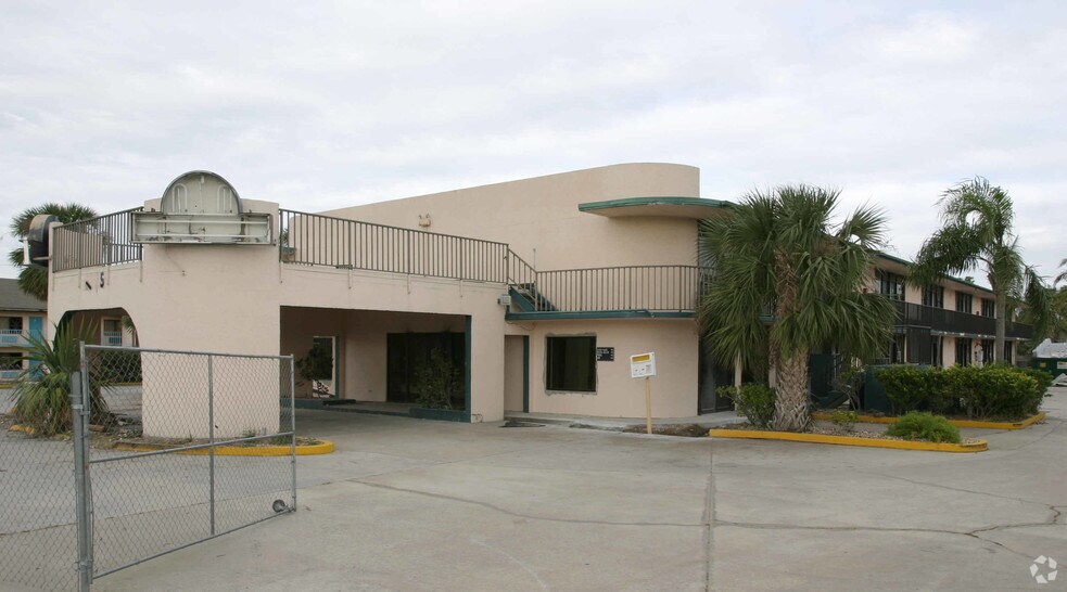 4125 W Vine St, Kissimmee, FL à vendre - Photo du bâtiment - Image 2 de 12