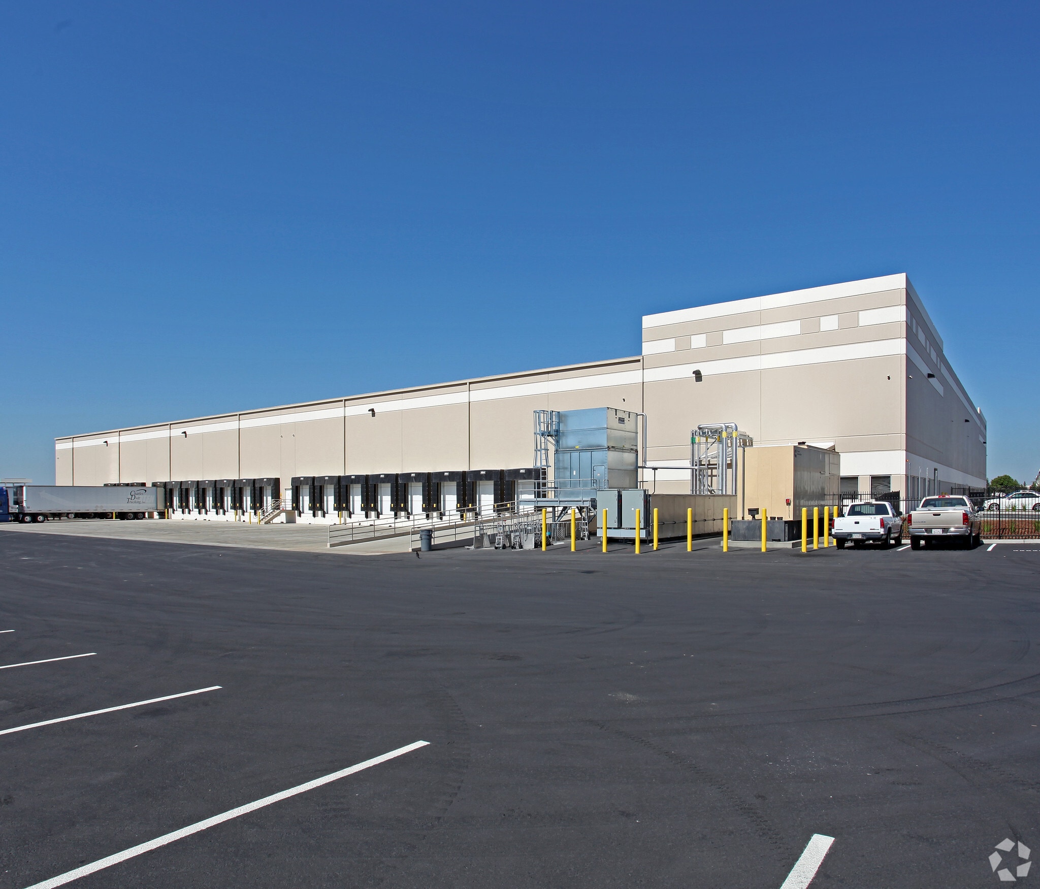 3045 Mulvany Pl, West Sacramento, CA for lease Building Photo- Image 1 of 3