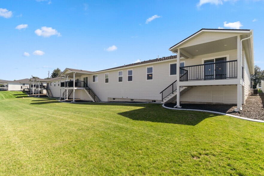 1501 N Bell St, Spokane Valley, WA à vendre - Photo du bâtiment - Image 3 de 26