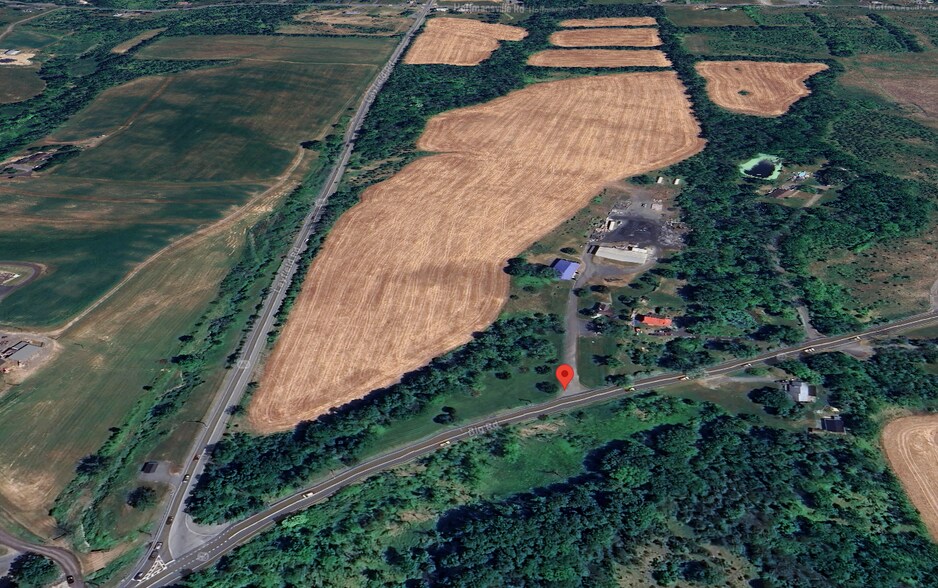 2245 Big Rd, Gilbertsville, PA à vendre - Photo du bâtiment - Image 3 de 8