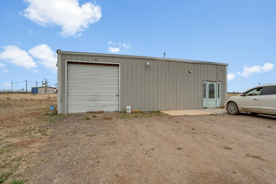 6330 E Hwy 84 E, Slaton, TX à vendre - Photo du bâtiment - Image 3 de 10