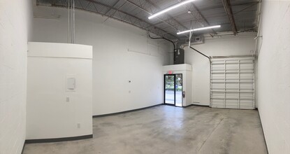 10018-10058 Spanish Isles Blvd, Boca Raton, FL à louer Photo intérieure- Image 1 de 3