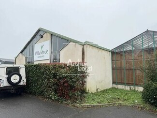 Plus de détails pour Commerce de détail à vendre