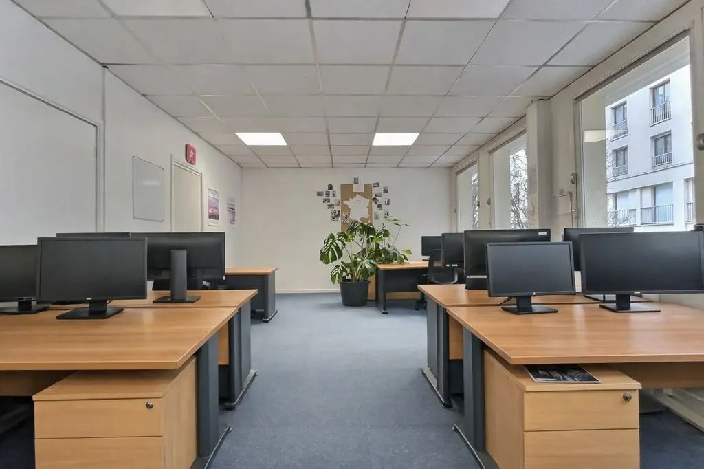 11 Rue Des Cordelières, Paris for lease Interior Photo- Image 1 of 7