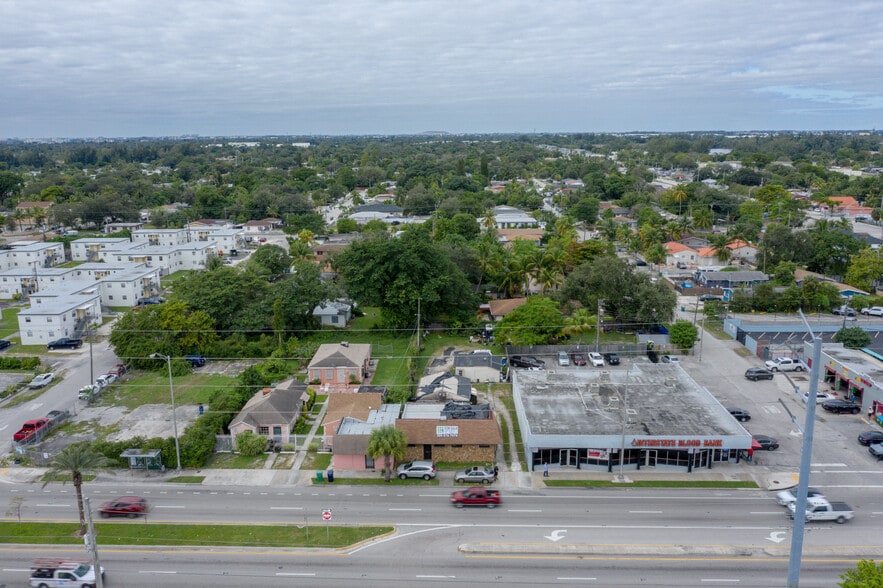 10150 NW 7th Ave, Miami, FL à vendre - Photo du bâtiment - Image 3 de 8