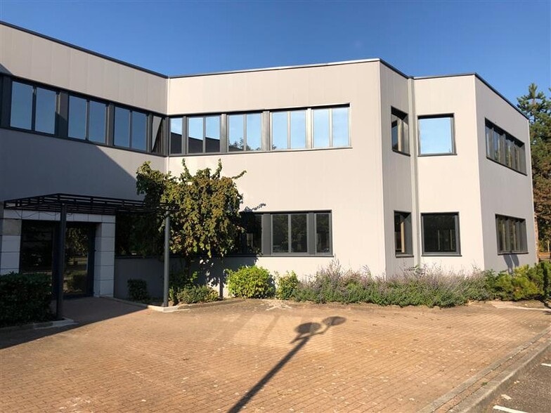 Office in Illkirch-Graffenstaden for lease - Building Photo - Image 2 of 12