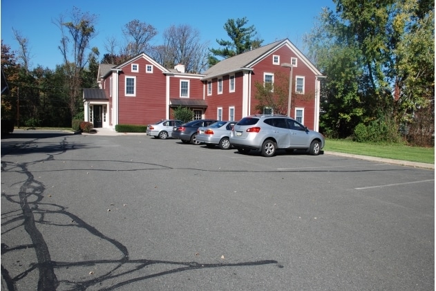 238 W Delaware Ave, Pennington, NJ for lease - Building Photo - Image 2 of 11