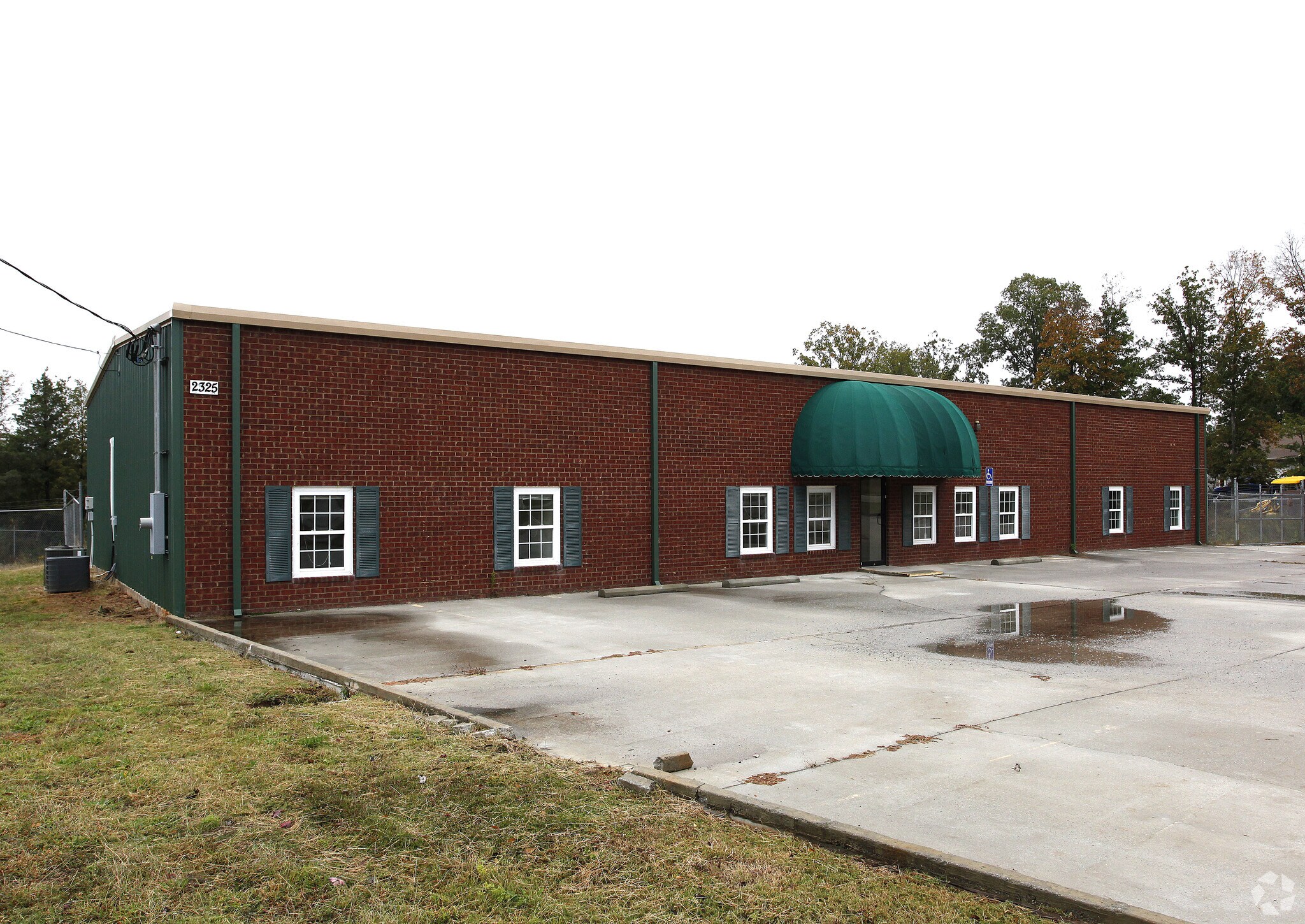 2325 Jason Industrial Pky, Winston, GA à vendre Photo du bâtiment- Image 1 de 10