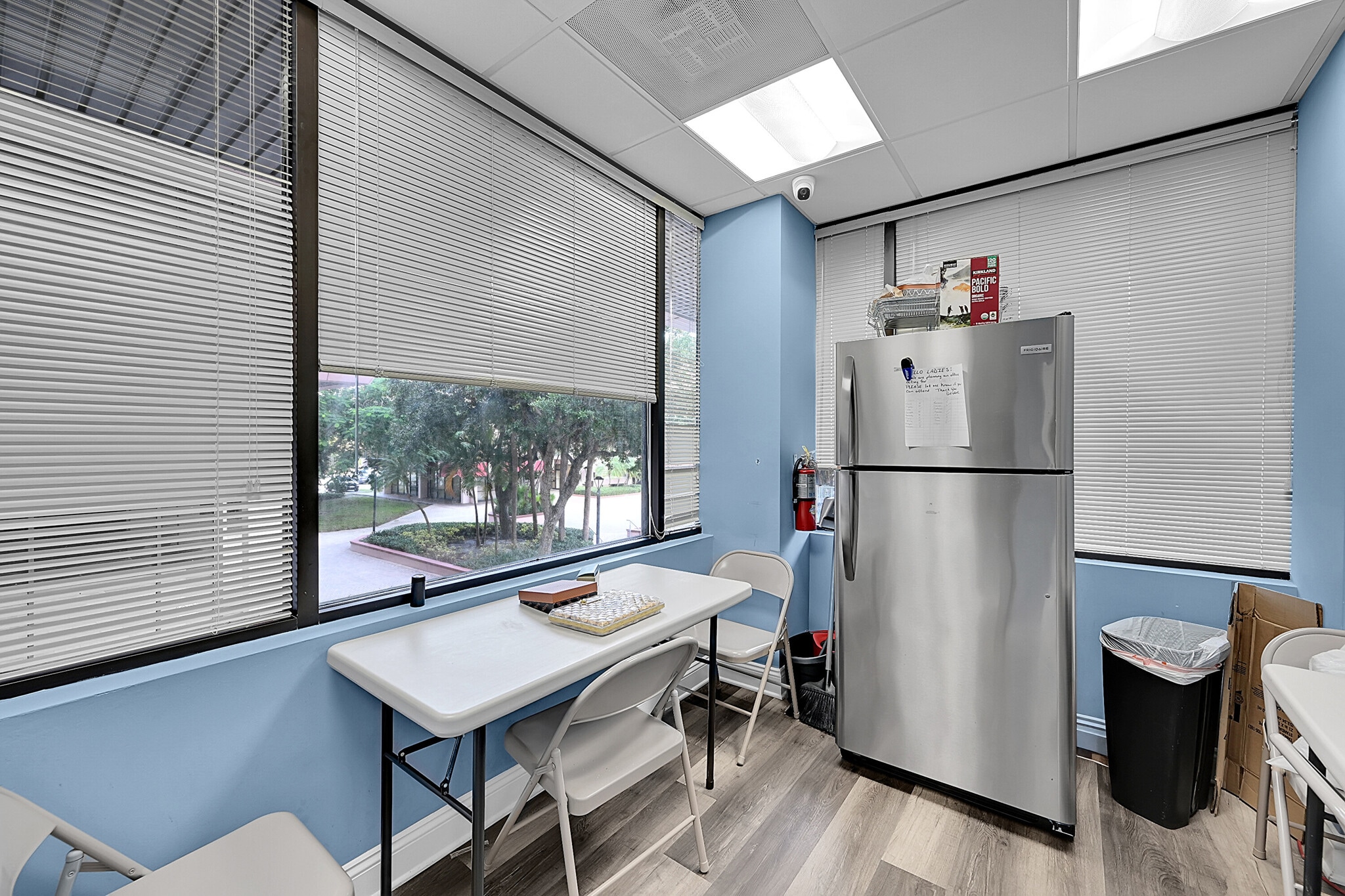 7100 W Camino Real, Boca Raton, FL à louer Photo intérieure- Image 1 de 17