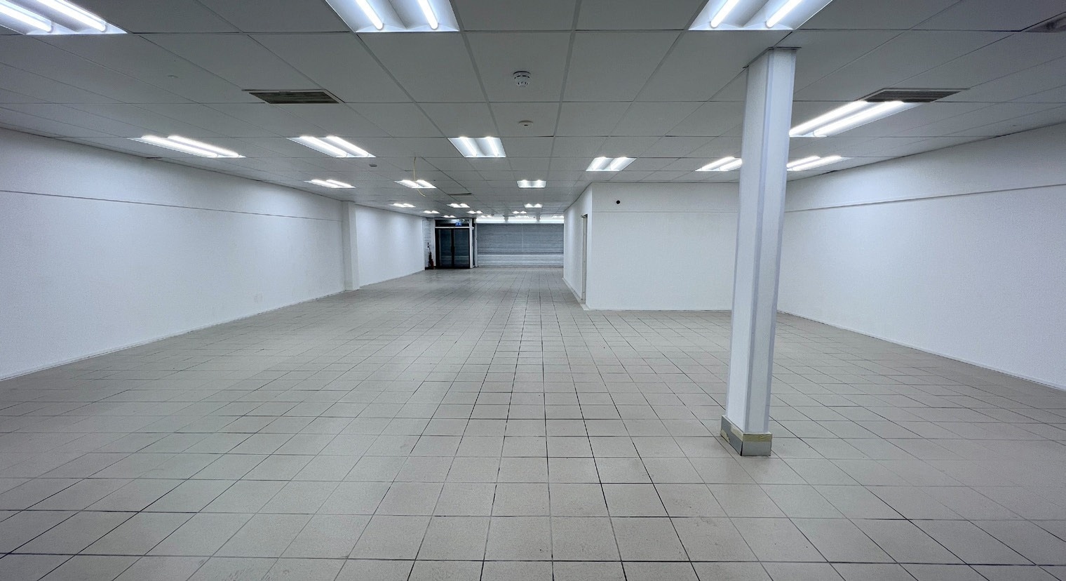 66-66A High St, Poole for lease Interior Photo- Image 1 of 4