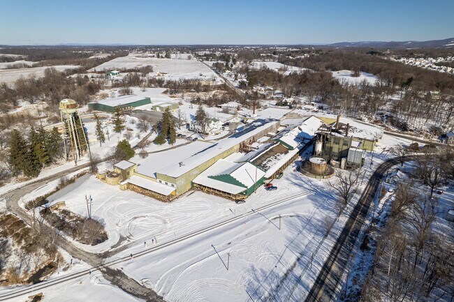 Plus de détails pour 164 Eyster Rd, Halltown, WV - Local d'activités, Industriel à louer