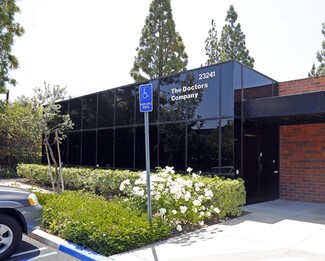 Plus de détails pour 23241 S Pointe Dr, Laguna Hills, CA - Bureau à vendre