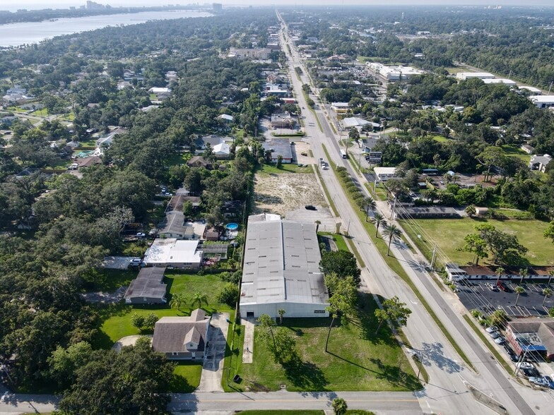 685 S Yonge St, Ormond Beach, FL for sale - Building Photo - Image 2 of 10