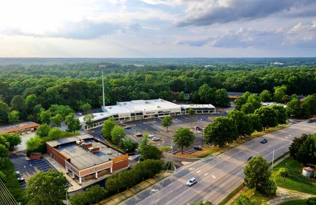 More details for 2968-2990 Kildaire Farm Rd, Cary, NC - Retail for Lease